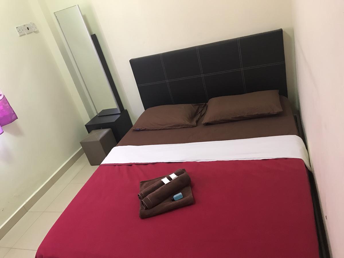 Pd Perdana Homestay Pool Side Port Dickson Ngoại thất bức ảnh