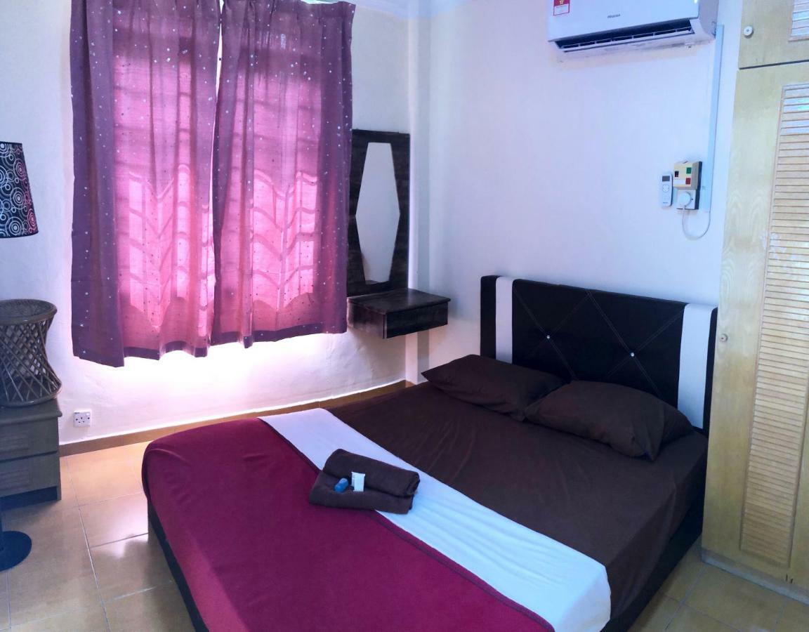 Pd Perdana Homestay Pool Side Port Dickson Ngoại thất bức ảnh
